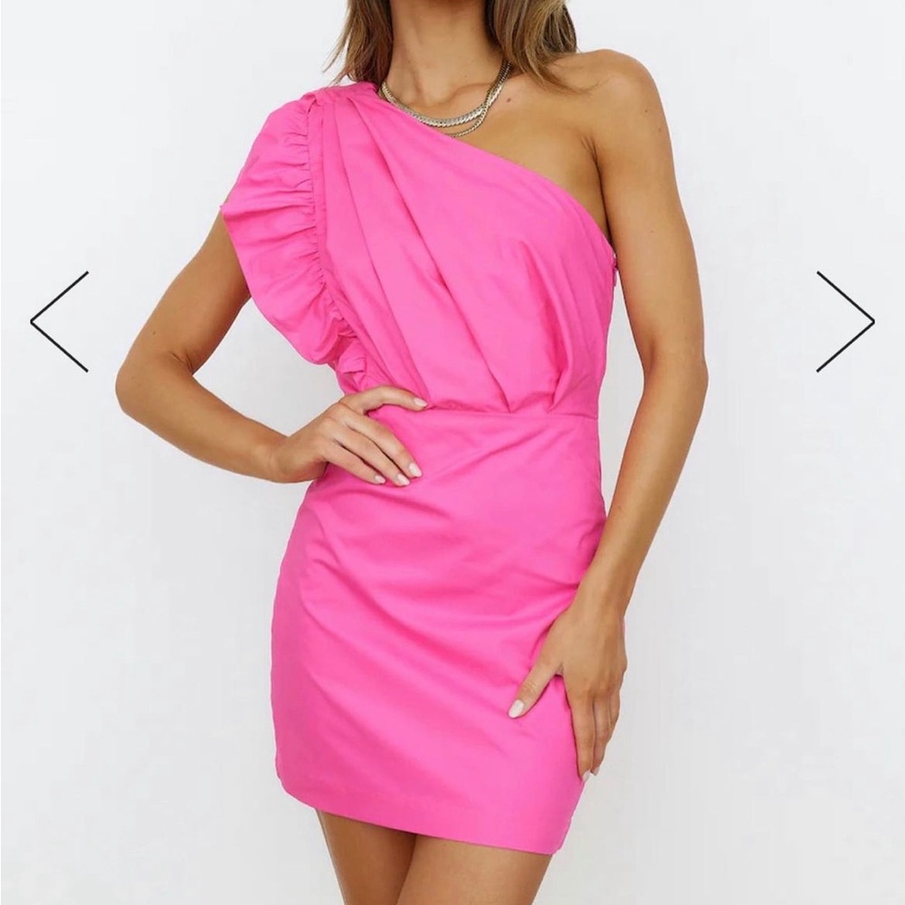 NWT, HELLO MOLLY, pink, one shoulder dress, size small